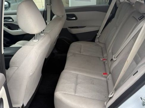 Used 2025 Nissan Rogue SV AWD/4WD image 23