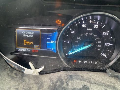 Used 2019 Ford Explorer XLT w/ Equipment Group 202A image 16