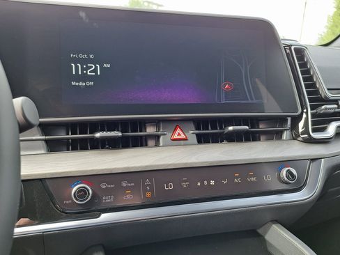 New 2025 Kia Sportage X-Line image 10