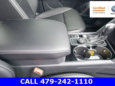 Certified 2022 Volkswagen Atlas SEL R-Line image 41