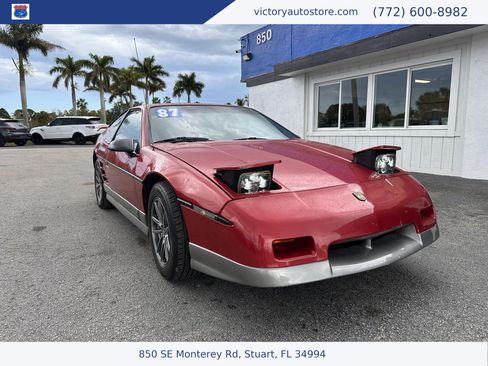 Used 1987 Pontiac Fiero GT RWD image 2