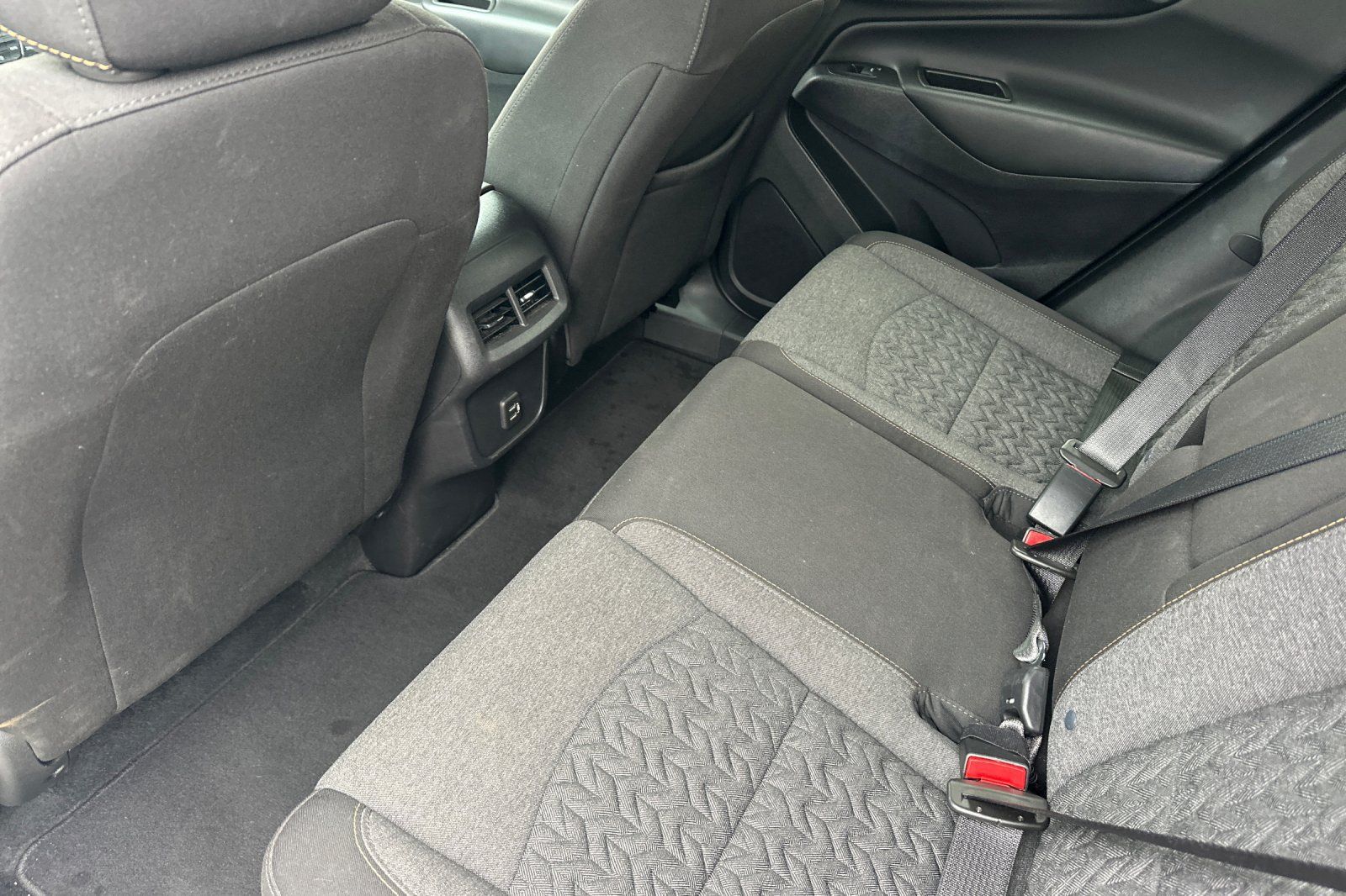 Used 2024 Chevrolet Equinox LT AWD/4WD image 13