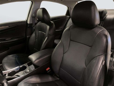 Used 2011 Hyundai Sonata Limited FWD image 29