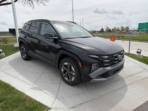 Used 2025 Hyundai Tucson SEL AWD/4WD image 2