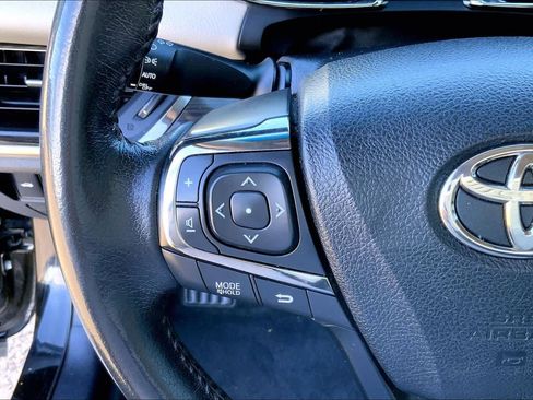 Used 2013 Toyota Avalon XLE image 21