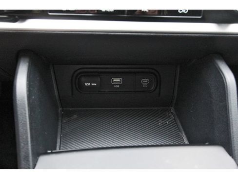 Used 2024 Kia Sportage LX AWD/4WD image 30