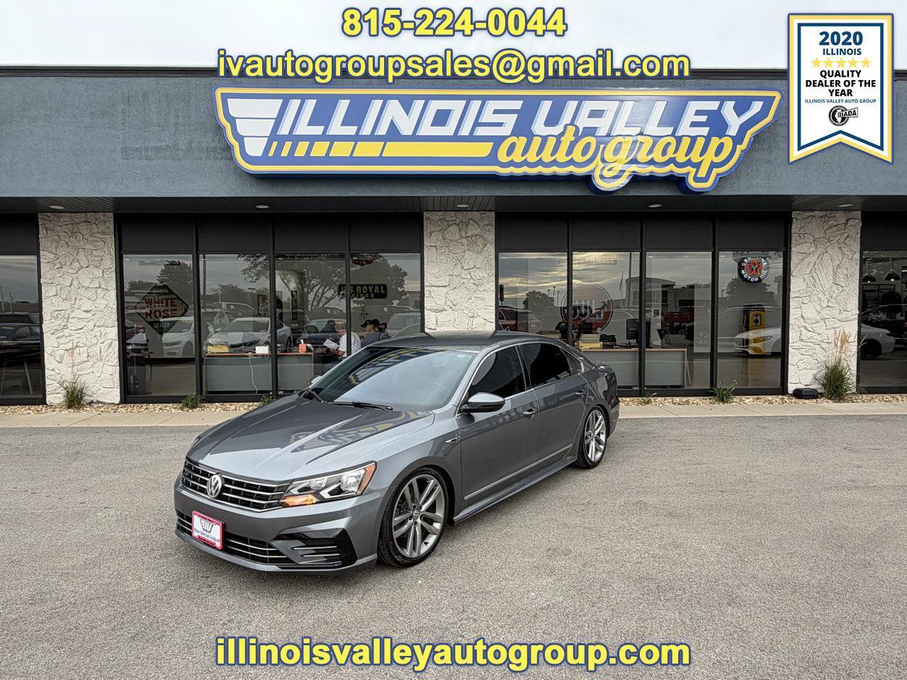 Used 2017 Volkswagen Passat 1.8T R-Line FWD image 1