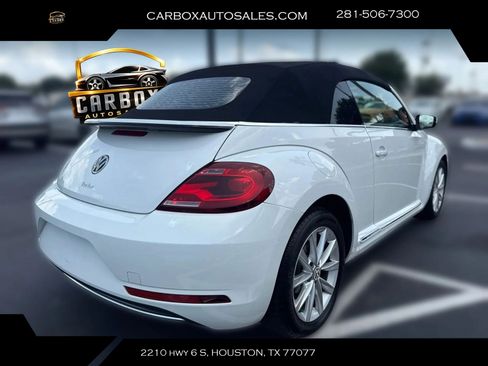 Used 2019 Volkswagen Beetle 2.0T SE FWD image 28