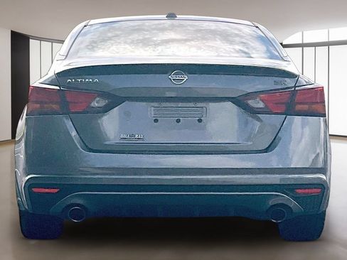 Used 2019 Nissan Altima 2.5 SR FWD image 5