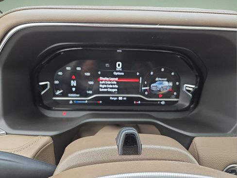 Used 2023 GMC Yukon Denali w/ Denali Reserve Package image 23