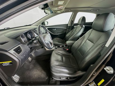 Used 2016 Hyundai Elantra GT w/ Option Group 03 FWD image 13