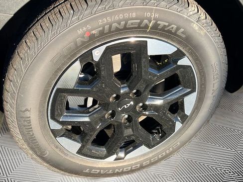 New 2026 Kia Sorento S w/ S Panoramic Sunroof Package image 31