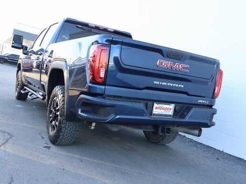 Used 2020 GMC Sierra 2500 AT4 w/ Technology Package image 4
