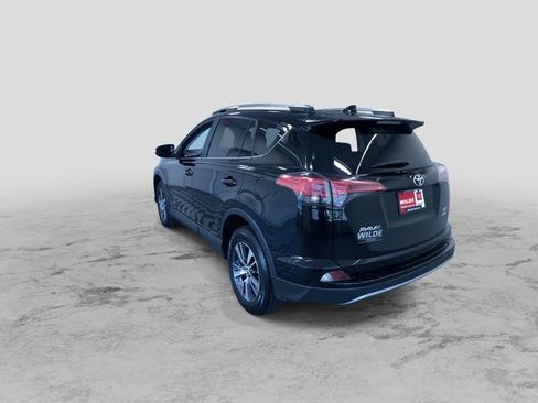 Certified 2018 Toyota RAV4 XLE w/ Plus Extra Value Package AWD/4WD image 8