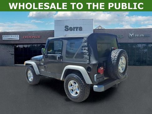 Used 2005 Jeep Wrangler X w/ Tire & Wheel Group (Ecco) AWD/4WD image 4