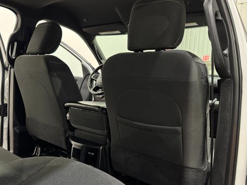 Used 2021 RAM 5500 Tradesman w/ Towing Technology Group image 17