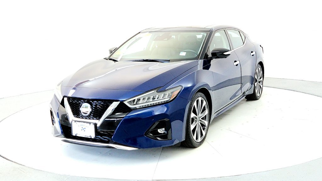 Used 2023 Nissan Maxima Platinum w/ Sport Mat Group FWD image 2