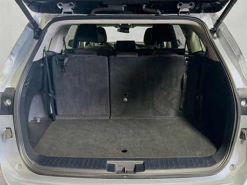 Certified 2024 Toyota Highlander LE image 23