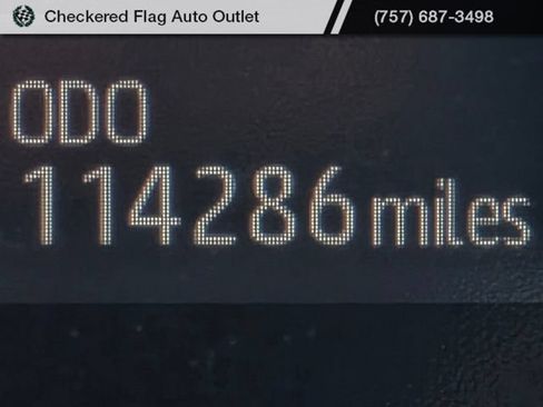 Used 2019 Toyota Camry XSE w/ Navigation Package FWD image 13