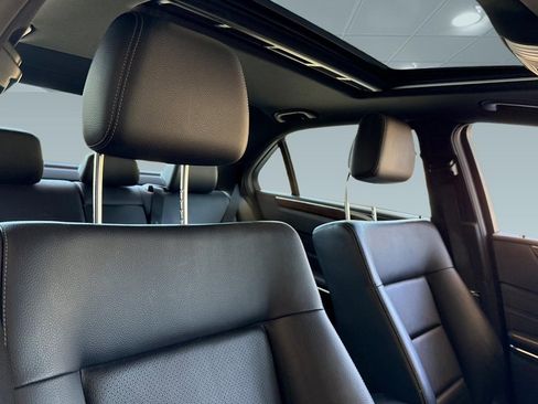 Used 2014 Mercedes-Benz E 350 4MATIC Sedan image 14