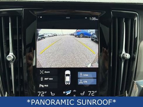 Used 2020 Volvo S90 T6 R-Design image 12