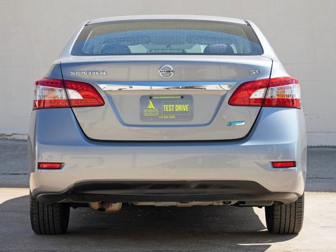 Used 2014 Nissan Sentra SV FWD image 10