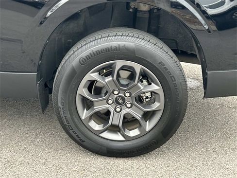 Certified 2024 Ford Maverick XLT w/ XLT Luxury Package image 12