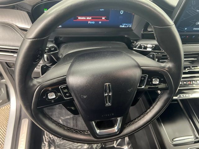 Used 2023 Lincoln Corsair AWD w/ Equipment Group 101A image 21