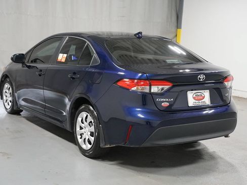 Certified 2025 Toyota Corolla LE FWD image 6