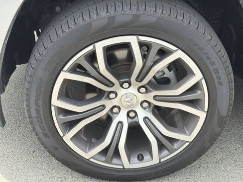 Used 2025 RAM 1500 Tungsten AWD/4WD image 9