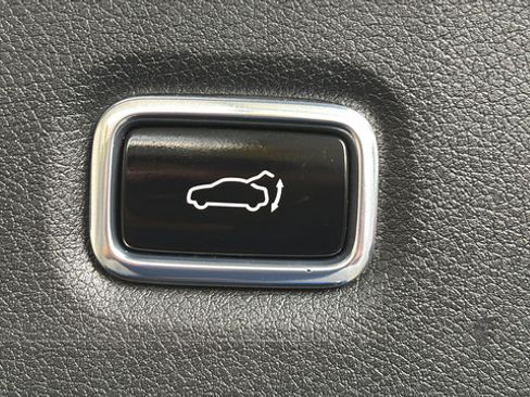 Used 2018 Kia Stinger GT2 AWD/4WD image 29