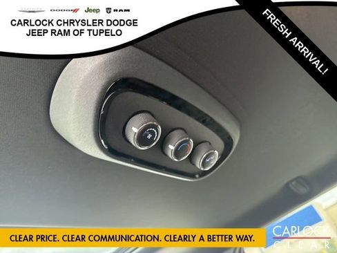 Used 2024 Dodge Durango GT image 29