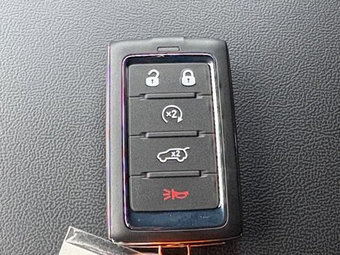 New 2026 Jeep Grand Cherokee L Limited w/ Luxury Tech Group II RWD image 31