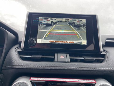 New 2025 Toyota RAV4 XLE image 5