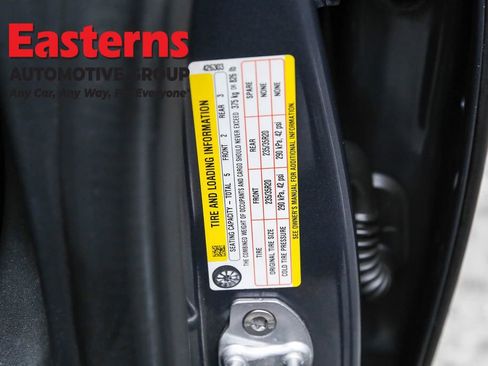 Used 2023 Tesla Model 3 Performance image 32