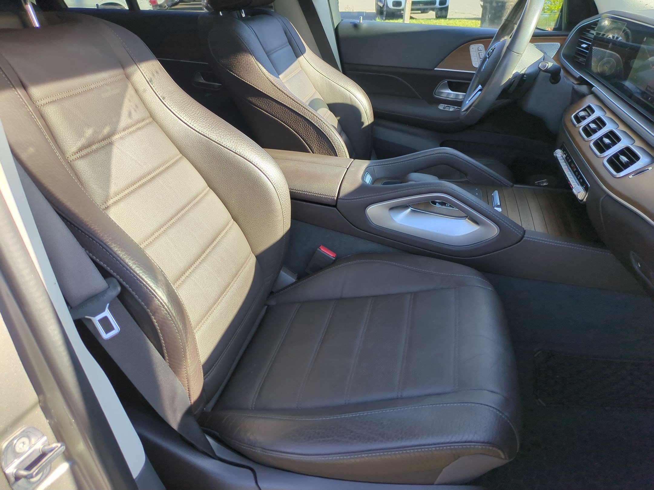 Used 2020 Mercedes-Benz GLE 350 4MATIC image 36