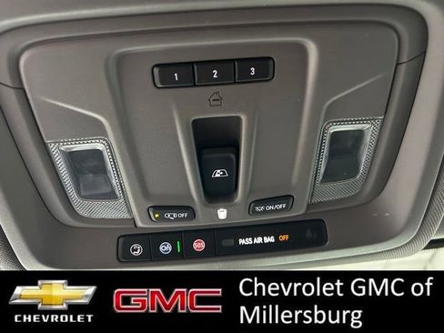 Used 2019 GMC Sierra 1500 SLE w/ SLE Value Package AWD/4WD image 25