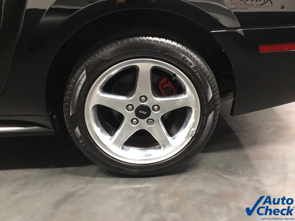 Used 2001 Ford Mustang Cobra RWD image 30
