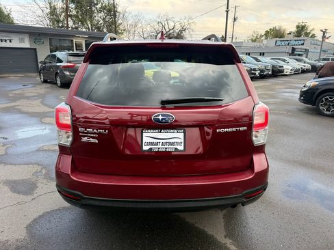 Used 2018 Subaru Forester 2.5i Premium AWD/4WD image 8