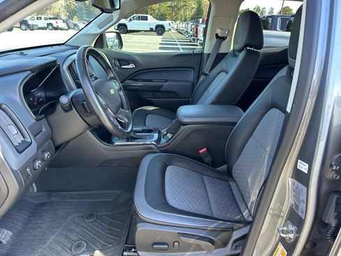 Certified 2022 Chevrolet Colorado Z71 image 10