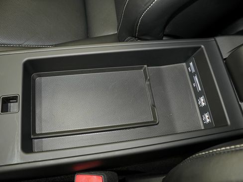 Certified 2020 Porsche 911 Carrera 4S AWD/4WD image 43