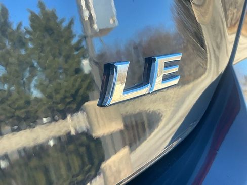 Used 2025 Toyota Camry LE image 16