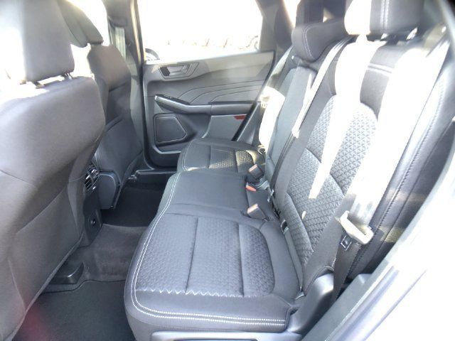Used 2025 Ford Escape Active FWD image 21