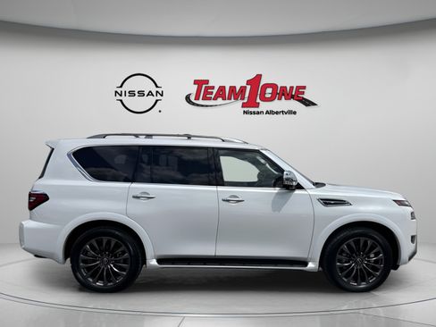 Used 2023 Nissan Armada Platinum w/ Captain's Chairs Package AWD/4WD image 9