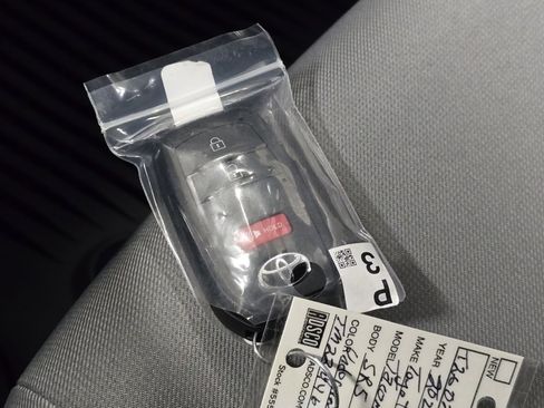 New 2026 Toyota Tacoma SR5 image 33