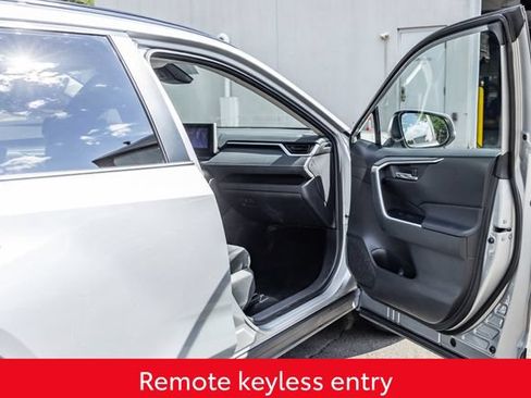 Certified 2024 Toyota RAV4 XLE AWD/4WD image 18