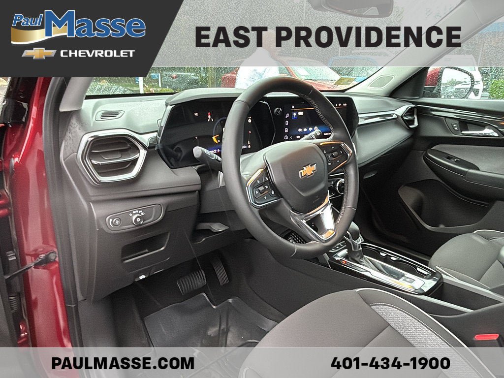 Used 2024 Chevrolet TrailBlazer LT w/ Convenience Package AWD/4WD image 13