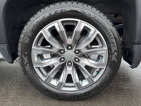 Used 2023 GMC Sierra 1500 Denali image 13