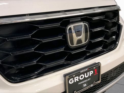 Used 2023 Honda Pilot Touring image 30