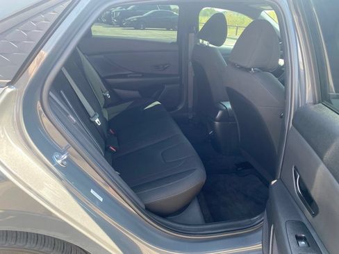Used 2026 Hyundai Elantra Sport FWD image 12